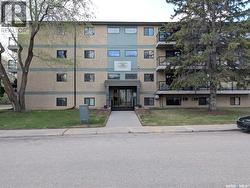 108 1435 Embassy DRIVE  Saskatoon, SK S7M 4E5