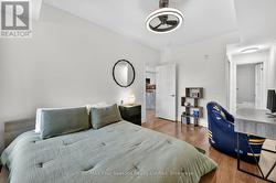 Primary Bedroom with walk-in closet - 