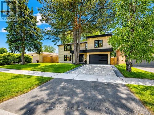 30 Kellythorne Drive, Toronto, ON 