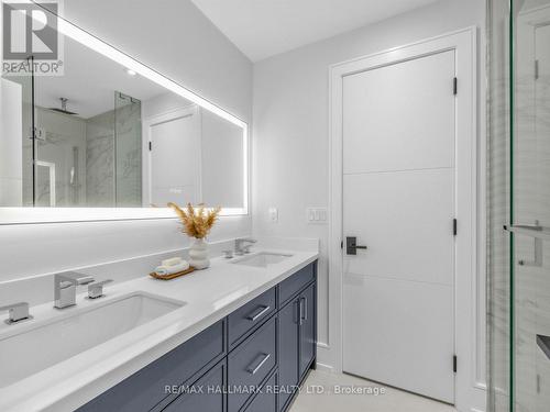 30 Kellythorne Drive, Toronto, ON 