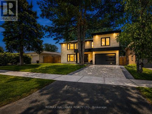 30 Kellythorne Drive, Toronto, ON 