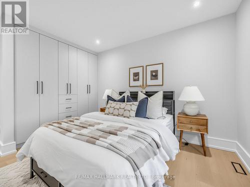 30 Kellythorne Drive, Toronto, ON 