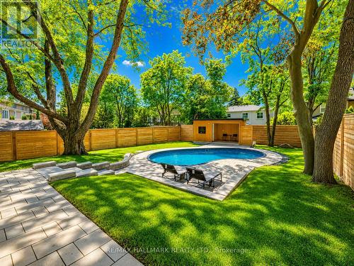 30 Kellythorne Drive, Toronto, ON 