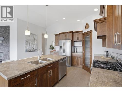 2104 Doubletree Crescent, Kamloops, BC 