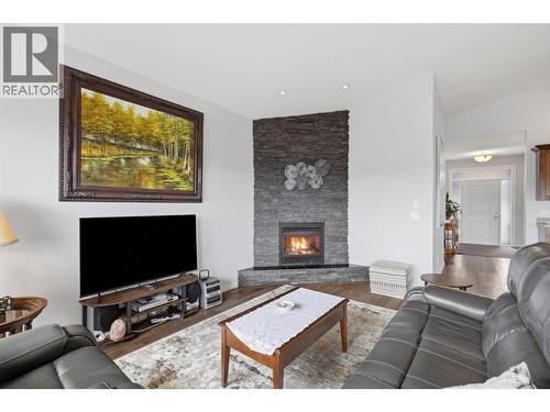 2104 Doubletree Crescent, Kamloops, BC 