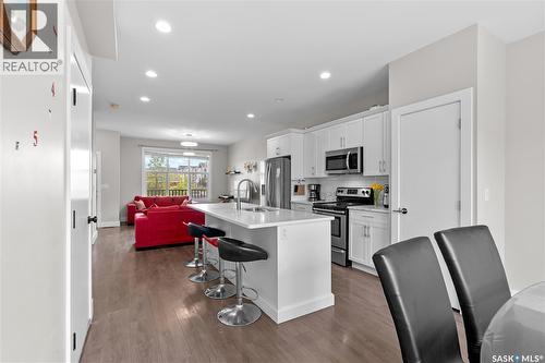 676 Meadows Boulevard, Saskatoon, SK 