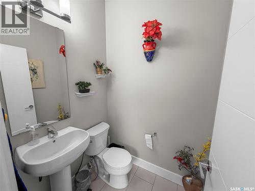 676 Meadows Boulevard, Saskatoon, SK 