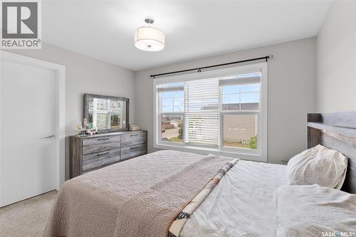676 Meadows Boulevard, Saskatoon, SK 