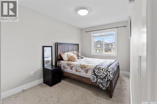 676 Meadows Boulevard, Saskatoon, SK 