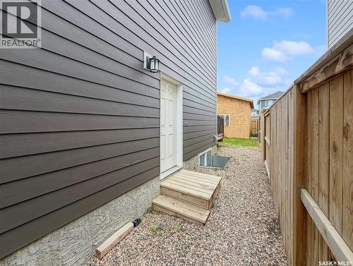 676 Meadows Boulevard, Saskatoon, SK 