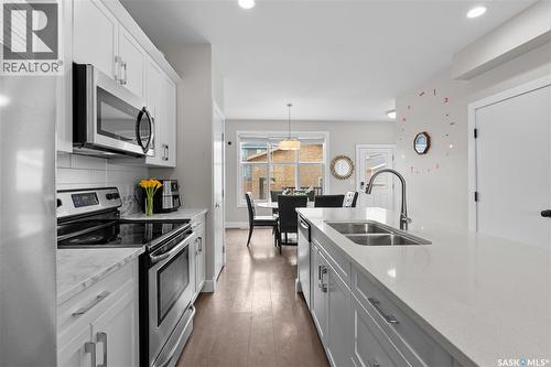 676 Meadows Boulevard, Saskatoon, SK 