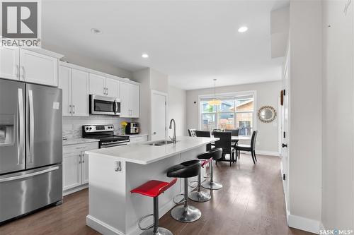 676 Meadows Boulevard, Saskatoon, SK 