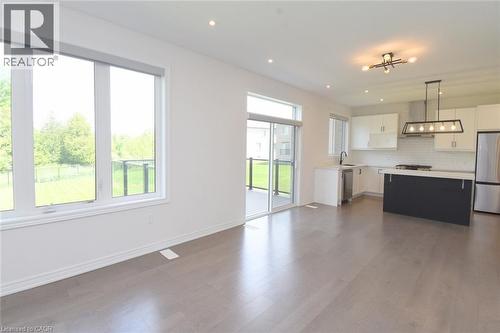 266 Chippewa Avenue, Shelburne, ON - Indoor Photo Showing Kitchen