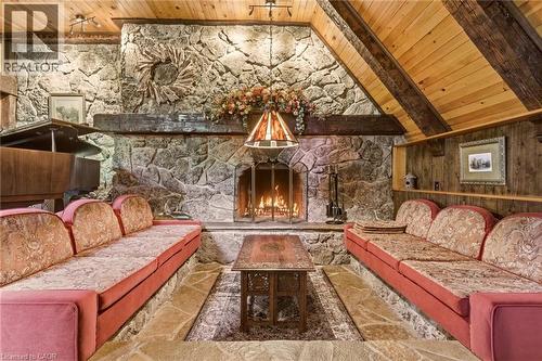 1285 Kirkwall Road, Cambridge, ON 