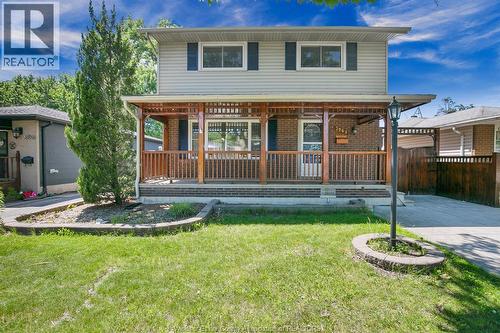3964 WHITNEY AVENUE  Windsor, ON N9C 2C6
