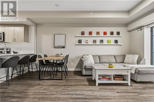 413 - 16 Markle Crescent, Hamilton, ON 