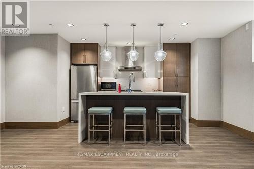 413 - 16 Markle Crescent, Hamilton, ON 