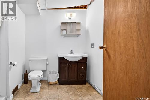 1373 Prince Crescent, Moose Jaw, SK 