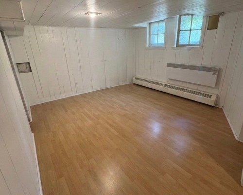 Salle familiale - 4219 Av. Marcil, Montréal (Côte-Des-Neiges/Notre-Dame-De-Grâce), QC - Indoor Photo Showing Other Room