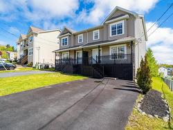 73 Darlington Drive  Middle Sackville, NS B4E 0H4
