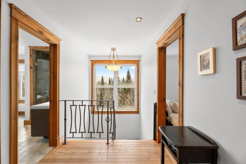 Passageway - 21 Imp. Des Chevreuils, Sainte-Agathe-Des-Monts, QC 