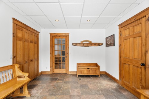 Mud Room - 21 Imp. Des Chevreuils, Sainte-Agathe-Des-Monts, QC 