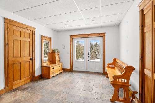 Mud Room - 21 Imp. Des Chevreuils, Sainte-Agathe-Des-Monts, QC 