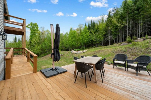 Patio - 21 Imp. Des Chevreuils, Sainte-Agathe-Des-Monts, QC 