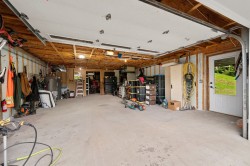 Garage - 