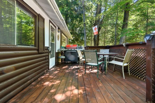 Terrasse - 150C Ch. Du Lac-Thorne, Clarendon, QC - Outdoor With Deck Patio Veranda With Exterior