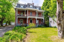 655  - 661 Rue Dufferin  Stanstead - Ville, QC J0B 3E0