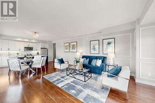 213 - 555 William Graham Drive, Aurora, ON 