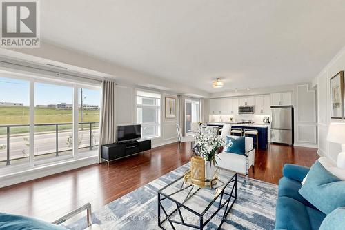 213 - 555 William Graham Drive, Aurora, ON 