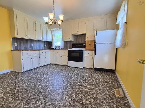 3717 Boars Back Road, River Hebert, NS 