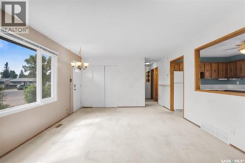 73 Laurentian Drive, Saskatoon, SK 