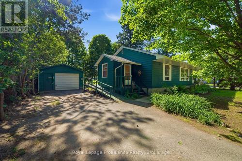 12310 HIGHWAY 41  Addington Highlands (Addington Highlands), ON K0H 2G0