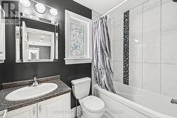 2nd floor main bathroom - 