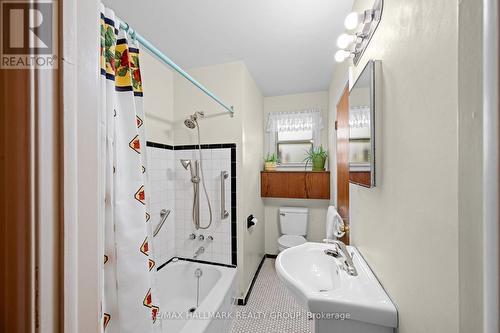 839 Weston Drive, Ottawa, ON 