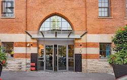 3703 - 5 ST JOSEPH STREET Toronto, ON M4Y 1Z3