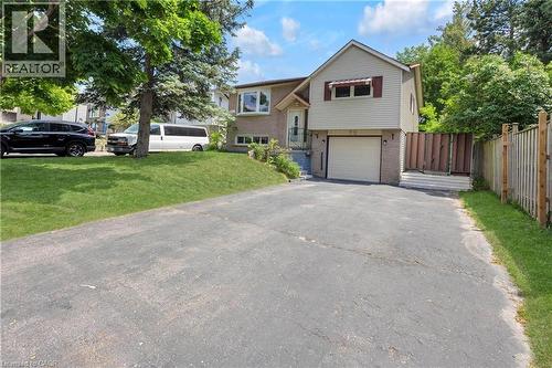 72 PINEMEADOW Crescent  Waterloo, ON N2T 1A7