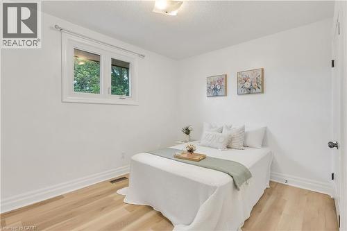72 Pinemeadow Crescent, Waterloo, ON 