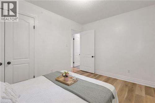 72 Pinemeadow Crescent, Waterloo, ON 
