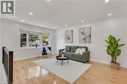 72 Pinemeadow Crescent, Waterloo, ON 