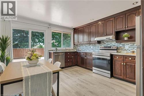 72 Pinemeadow Crescent, Waterloo, ON 