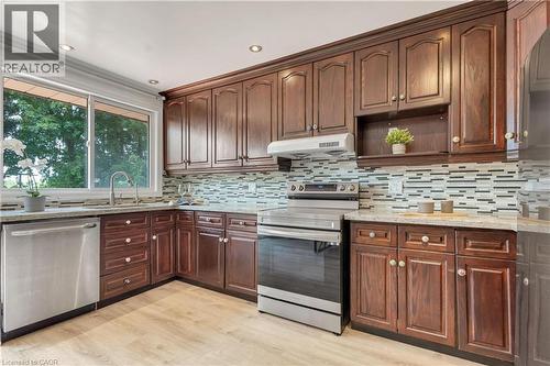 72 Pinemeadow Crescent, Waterloo, ON 