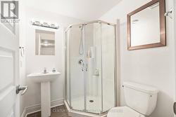 3 pc bth in lower level - 