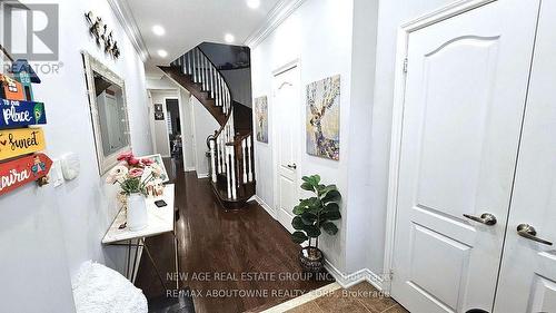 42 Ozner Crescent, Vaughan, ON 