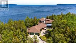 28 ELGIN STREET Northern Bruce Peninsula, ON N0H 2R0