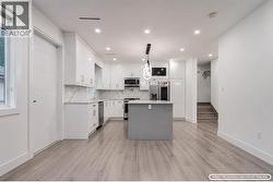 2 4675 CANADA WAY  Burnaby, BC V5G 1K9