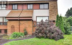 D - 11D WOODVALE GREEN W Ottawa, ON K2G 4G9